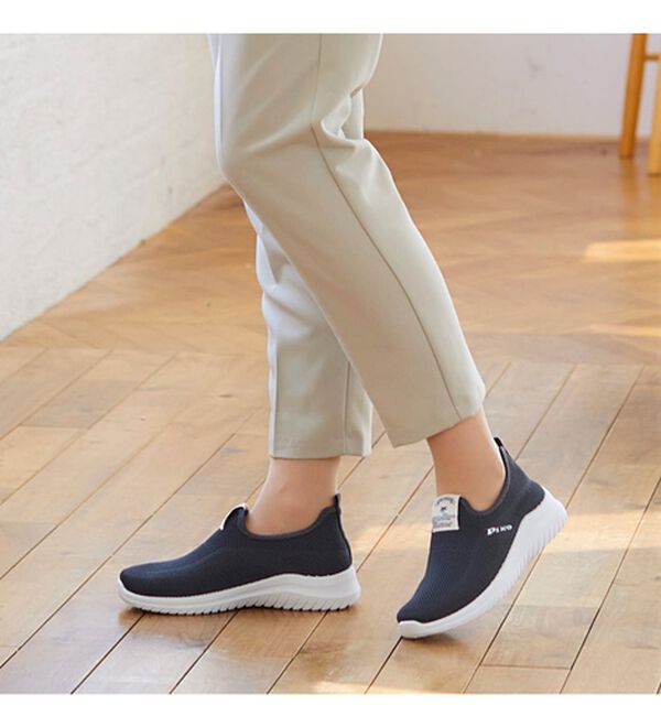 BELLUNA（ベルーナ）の「＜ＰＩＫＯ＞ニット使い軽量シューズ（スニーカー）」｜詳細画像