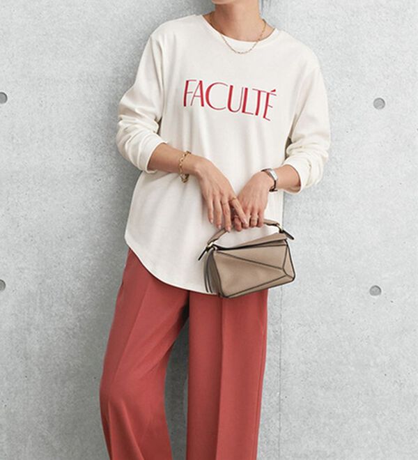 BELLUNA（ベルーナ）の「綿混ロゴＴシャツ（Tシャツ）」｜詳細画像