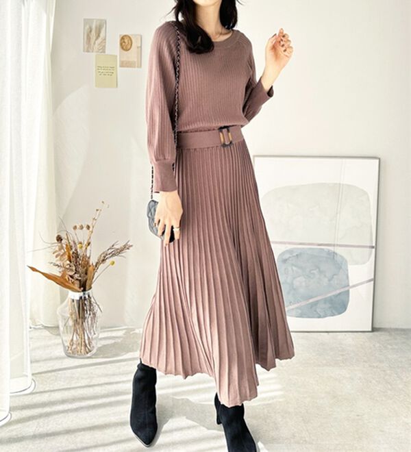 GeeRA（ジーラ）の「前後２ＷＡＹプリーツニットワンピース（ニットワンピース）」｜詳細画像