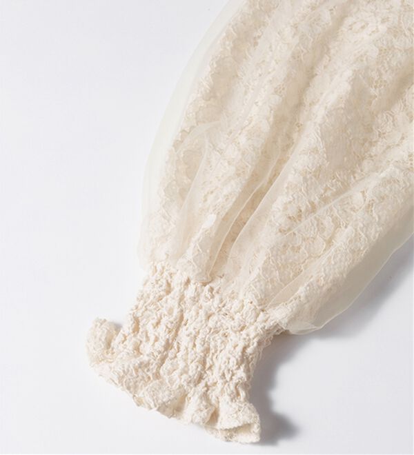 RANAN（ラナン）の「チュールドッキングフラワーレースキャンディースリーブブラウス（ブラウス）」｜詳細画像