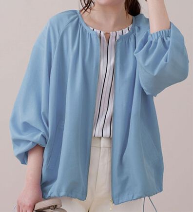 BELLUNA（ベルーナ）の「サテン素材ブルゾン（ブルゾン）」