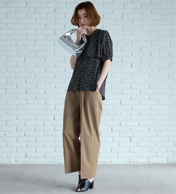 BELLUNA（ベルーナ）の「ケープ風デザインブラウス（ブラウス）」｜詳細画像