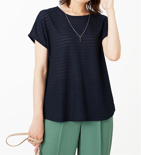 BELLUNA（ベルーナ）の「ネックレス付ジャカード素材プルオーバー（カットソー）」｜ネイビー