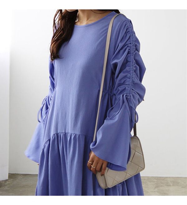 GeeRA（ジーラ）の「シャーリングワンピース（その他ワンピース）」｜詳細画像