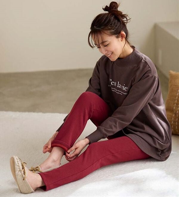 BELLUNA（ベルーナ）の「まるではく毛布！静電防止付裏ファーレギンス（スパッツ・レギンス）」｜詳細画像