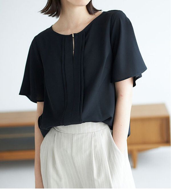 GeeRA（ジーラ）の「フロントタックフレアースリーブブラウス（ブラウス）」｜詳細画像