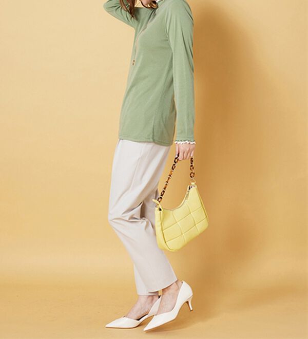 BELLUNA（ベルーナ）の「重ね着風フリル衿プルオーバー（カットソー）」｜詳細画像