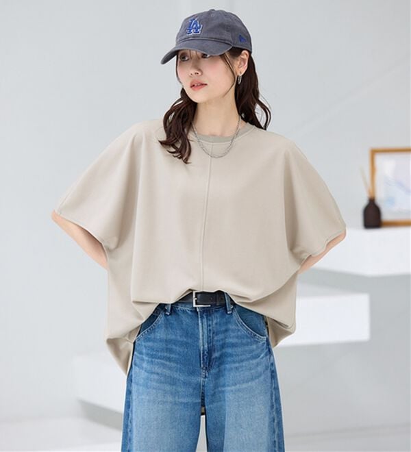 BELLUNA（ベルーナ）の「【接触冷感】Ｔシャツ感覚なのにきちんとブラウス見え！半袖プルオーバー（カットソー）」｜詳細画像