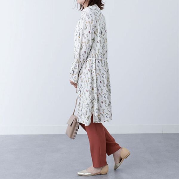 BELLUNA（ベルーナ）の「花柄プリントデザインワンピース（プリントワンピース）」｜詳細画像