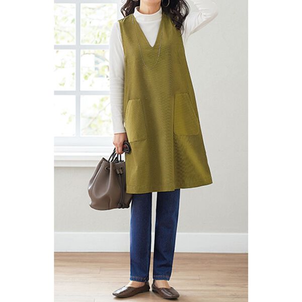 BELLUNA（ベルーナ）の「綿１００％コーデュロイ素材切替ジャンパードレス（チュニック）」｜詳細画像