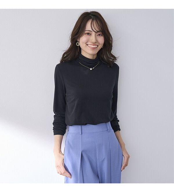 BELLUNA（ベルーナ）の「なめらかテンセル（ＴＭ）繊維ストレッチプルオーバー（カットソー）」｜詳細画像