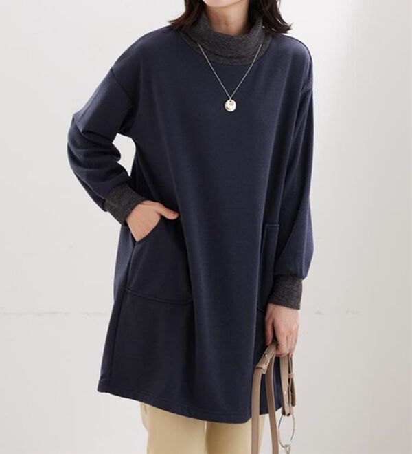 BELLUNA（ベルーナ）の「オフタートルネック配色リブ切替チュニック（チュニック）」｜ネイビー