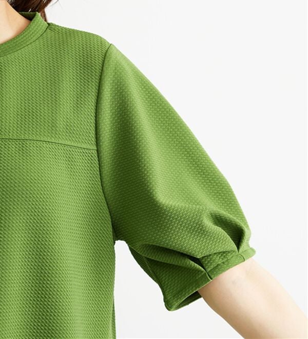 BELLUNA（ベルーナ）の「ポコポコ素材ふんわり袖チュニック（チュニック）」｜詳細画像