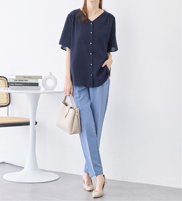 alotta（アロッタ）の「【接触冷感】ひんやり前後２ＷＡＹフレアー袖ブラウス（ブラウス）」｜詳細画像