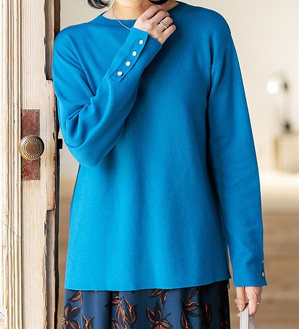 BELLUNA（ベルーナ）の「もちもち袖ボタンニットプルオーバー（ニット・セーター）」｜詳細画像