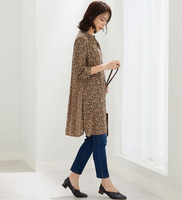 BELLUNA（ベルーナ）の「レーヨンプリントギャザー使いワンピース（その他ワンピース）」｜詳細画像