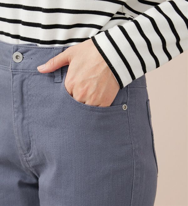 BELLUNA（ベルーナ）の「ホワイトヤーンストレッチカラーパンツ（フルレングスパンツ）」｜詳細画像