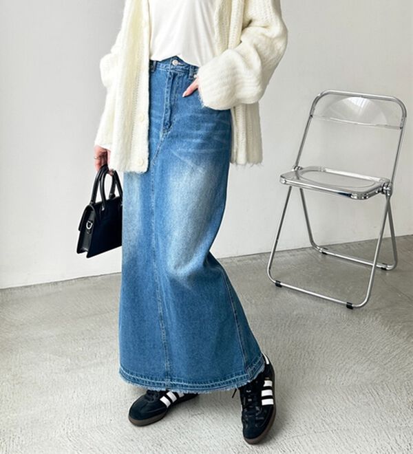 GeeRA（ジーラ）の「バックスリットデニムロングスカート（ロングスカート）」｜詳細画像