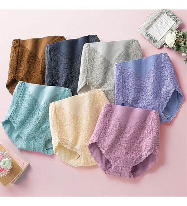 LAVIENNE（ラヴィエンヌ）の「たっぷりレースの安心ショーツ（安心ショーツ）」｜詳細画像