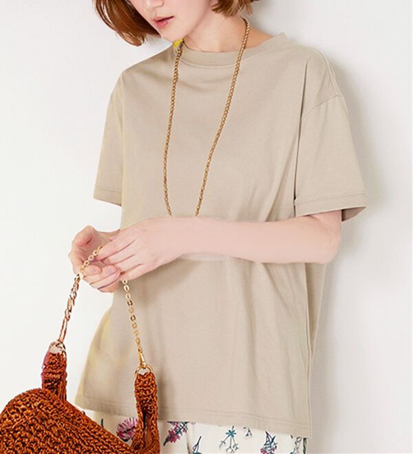 BELLUNA（ベルーナ）の「ヒンヤリ！綿１００％大人顔サマ見えＴシャツ（Tシャツ）」｜トープ