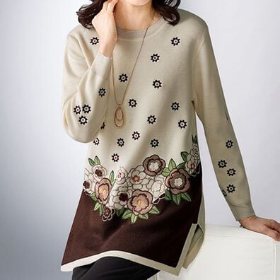 BELLUNA（ベルーナ）の「刺しゅう使い配色セーター（チュニック）」