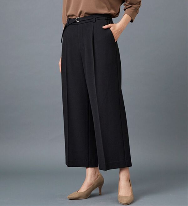 BELLUNA（ベルーナ）の「サマ見え（Ｗ）ベルト付ワイドパンツ（ワイドパンツ・ガウチョ）」｜黒
