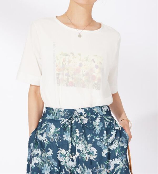 BELLUNA（ベルーナ）の「〈日比谷花壇〉シフォン重ねプルオーバー（カットソー）」｜詳細画像