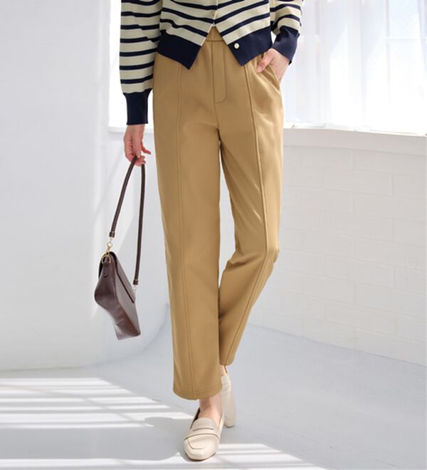 alotta（アロッタ）の「あったか裏起毛テーパードパンツ（テーパードパンツ）」｜キャメル