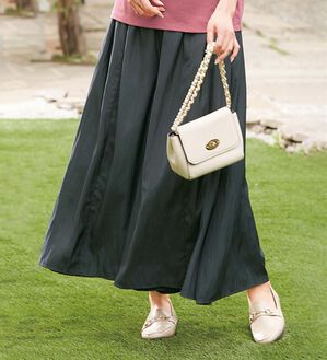 LAVIENNE（ラヴィエンヌ）の「すっきり上品見えスカーチョ（ワイドパンツ・ガウチョ）」｜スミクロ