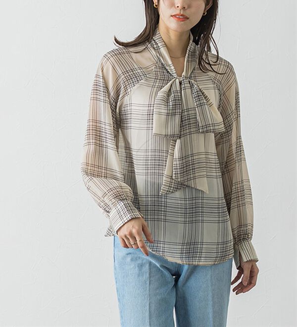 Pierrot（ピエロ）の「選べる柄２ｗａｙリボンブラウス（ブラウス）」｜詳細画像