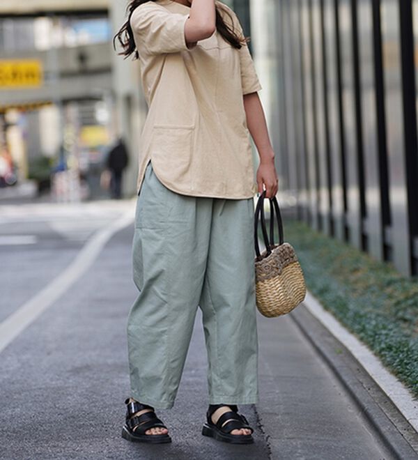 BELLUNA（ベルーナ）の「抗菌防臭綿１００％切替デザインプルオーバー（カットソー）」｜詳細画像