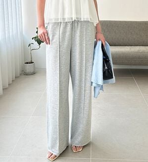 GeeRA（ジーラ）の「とろみイージーワイドピンタックパンツ（フルレングスパンツ）」｜グレー