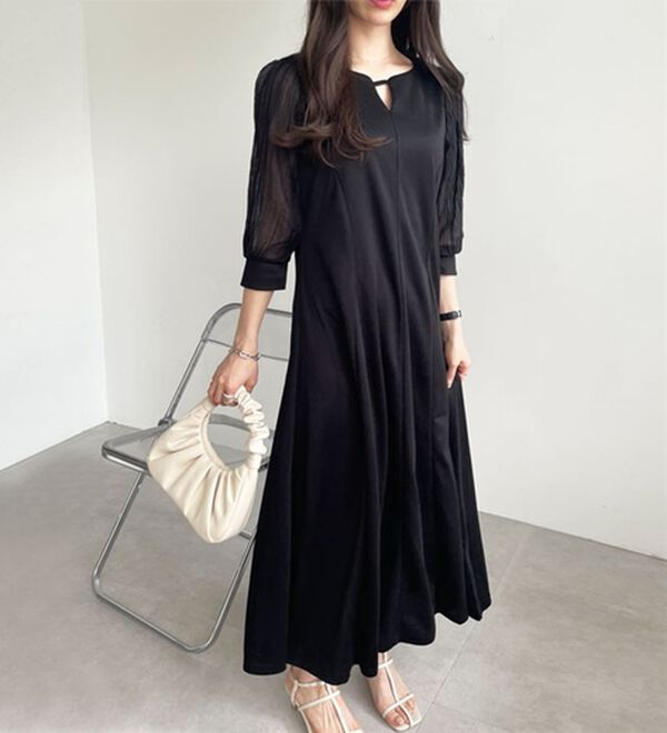 GeeRA（ジーラ）の「袖楊柳シアー美ラインワンピース（カットソーワンピース）」｜詳細画像