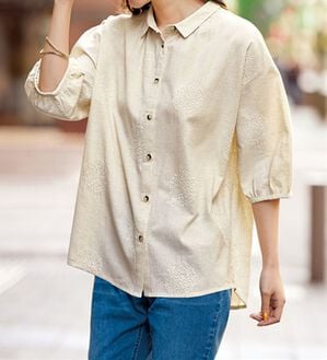 BELLUNA（ベルーナ）の「ナチュラル気分で夏を過ごすドット刺しゅうブラウス（ブラウス）」｜アイボリー