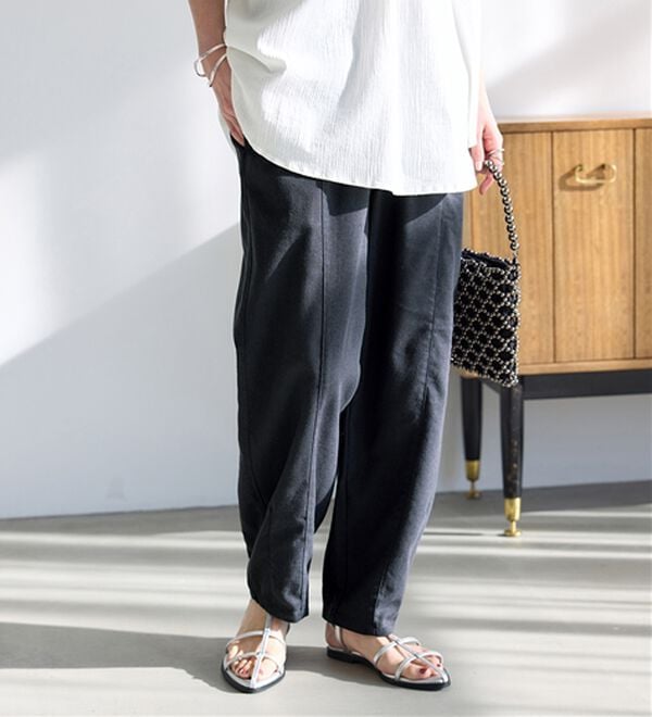 BELLUNA（ベルーナ）の「レーヨン麻入りゆったりワイドパンツ（フルレングスパンツ）」｜詳細画像