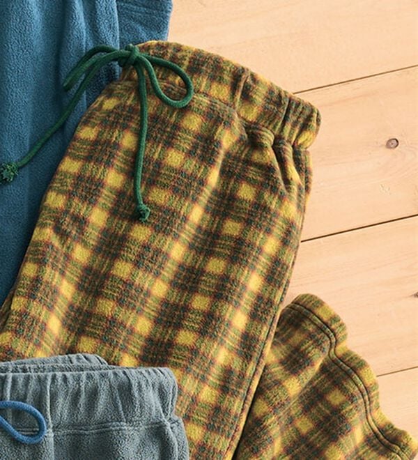 LAVIENNE（ラヴィエンヌ）の「肌側綿１００％あったかフリースボトム（その他パンツ）」｜イエロー系チェック