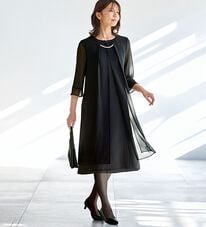 BELLUNA（ベルーナ）の「涼しげシアー重ね着風ワンピース（ブラックフォーマル（喪服・礼服））」