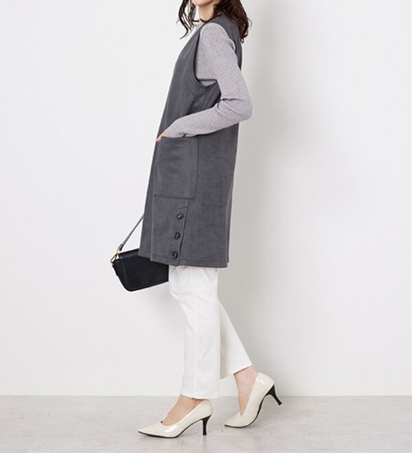 BELLUNA（ベルーナ）の「スエード調サイドボタンジャンパードレス（ジャンパースカート）」｜詳細画像