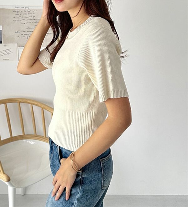 GeeRA（ジーラ）の「編地切替ニットトップス（ニット・セーター）」｜詳細画像