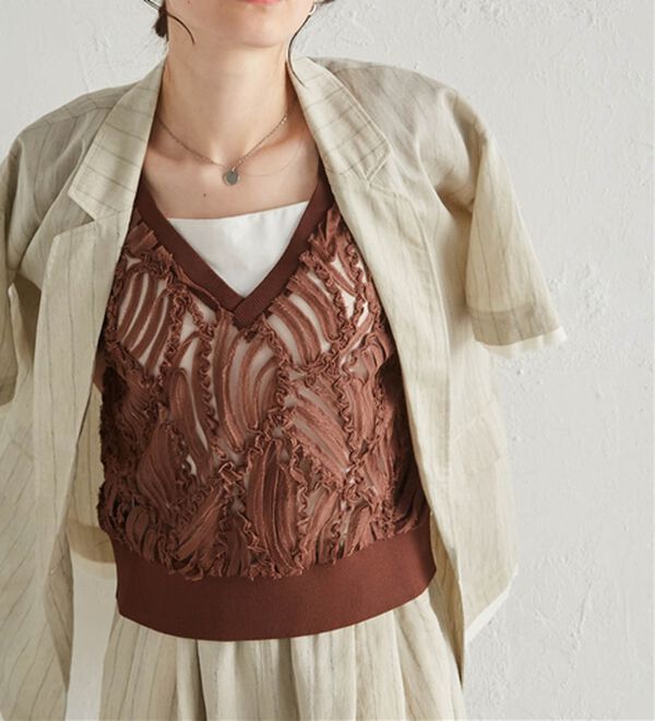 RANAN（ラナン）の「【前後２ＷＡＹ】シアー刺しゅうベスト（ベスト）」｜詳細画像