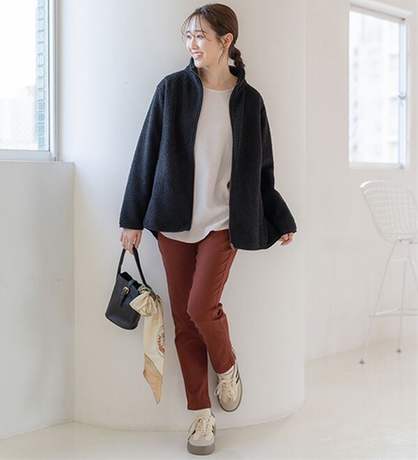 BELLUNA（ベルーナ）の「静電防止！蓄熱綿サテンストレッチカラーパンツ（フルレングスパンツ）」｜詳細画像