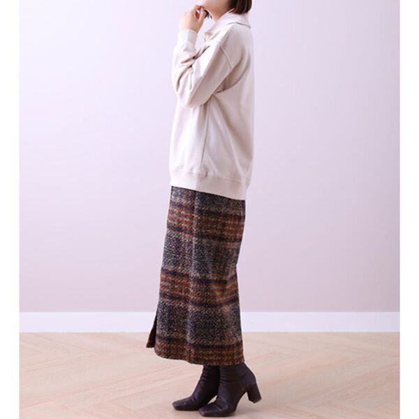 BELLUNA（ベルーナ）の「ツイード調ボタンデザインスカート（ロングスカート）」｜詳細画像
