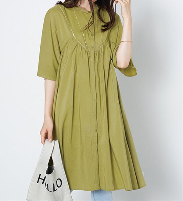 BELLUNA（ベルーナ）の「レース使いフレアーシルエットワンピース（チュニックワンピース）」｜詳細画像