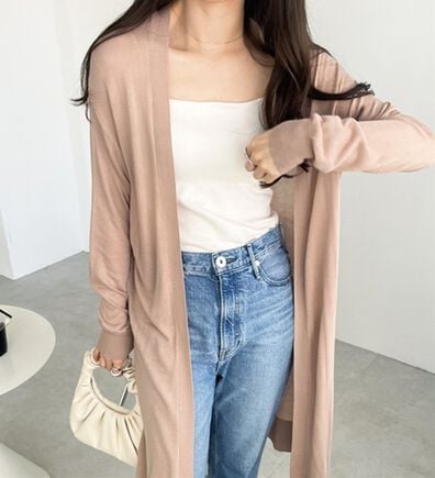 GeeRA（ジーラ）の「【3つの機能付】ロングニットカーディガン（ミディ丈）（ニットカーディガン）」