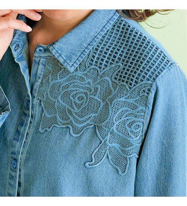 BELLUNA（ベルーナ）の「花柄レース切替デニム素材ブラウス（チュニック）」｜詳細画像