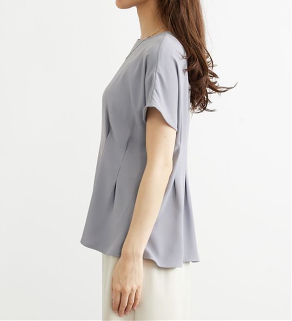 BELLUNA（ベルーナ）の「〈オフィス対応〉タックデザインブラウス（ブラウス）」｜詳細画像