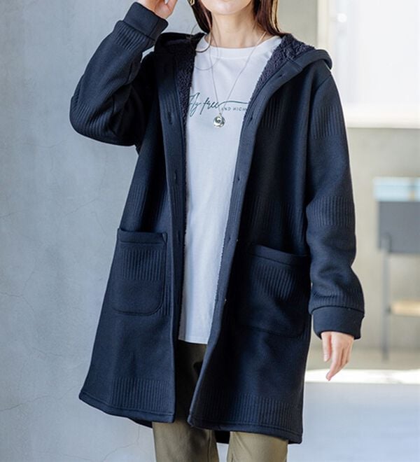 BELLUNA（ベルーナ）の「ボーダージャカード裏ボアカーディガン（ロングコート）」｜詳細画像