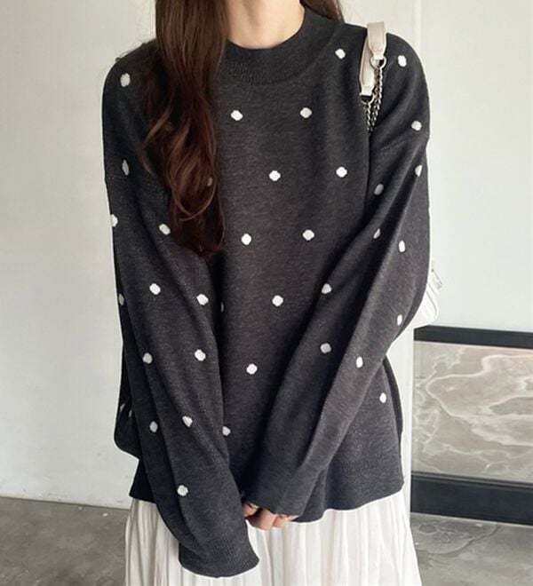 GeeRA（ジーラ）の「ドット柄ニットプルオーバー（ニット・セーター）」｜詳細画像