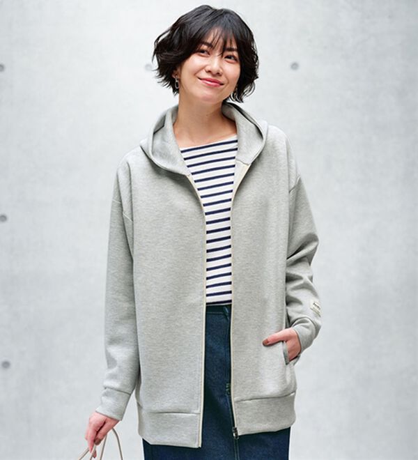 BELLUNA（ベルーナ）の「肩が疲れにくい！マシュマロ感覚ジップフーディー（ブルゾン）」｜杢グレー