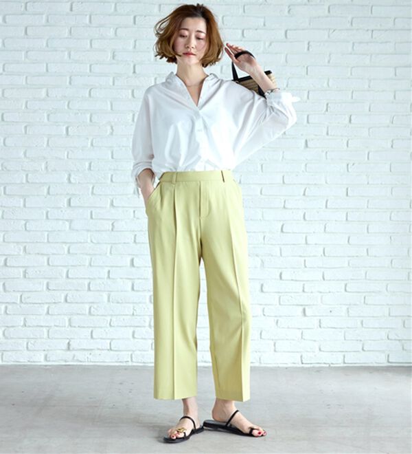 BELLUNA（ベルーナ）の「サラリ美脚見え！タック使いワイドパンツ（ワイドパンツ・ガウチョ）」｜詳細画像